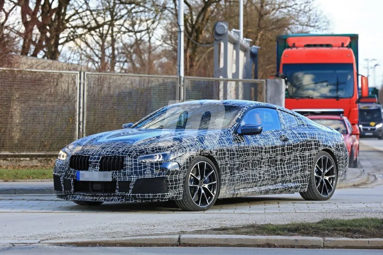 BMW Serie 8 2019: la versión M850i al detalle en nuevas fotos espía