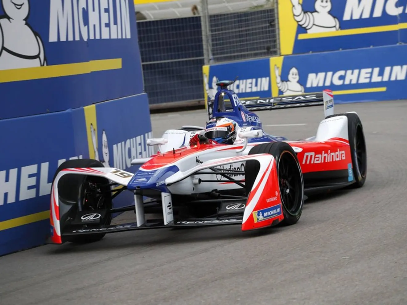 Rosenqvist gana el ePrix de Hong Kong, Abt es excluido