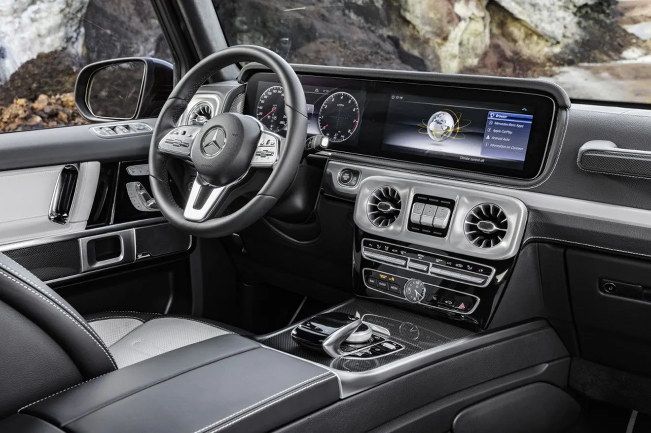 Mercedes desvela el interior del nuevo Clase G a modo de teaser