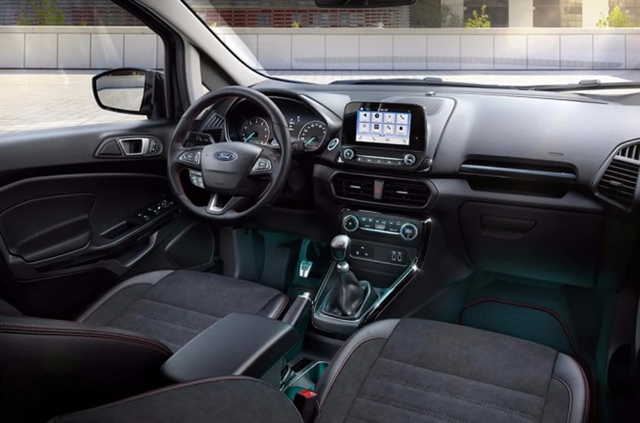 Ford EcoSport 2018 - interior