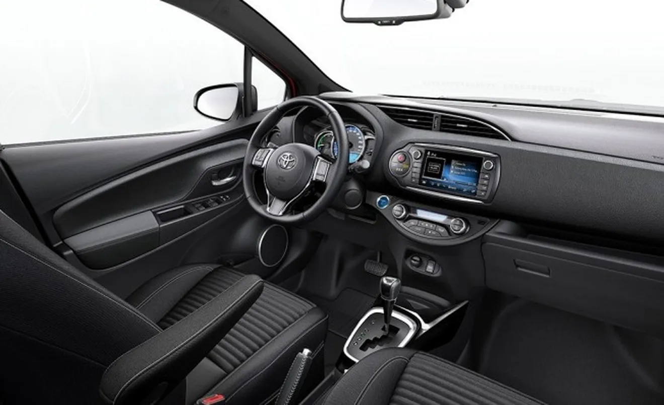 Toyota Yaris 2018 - interior