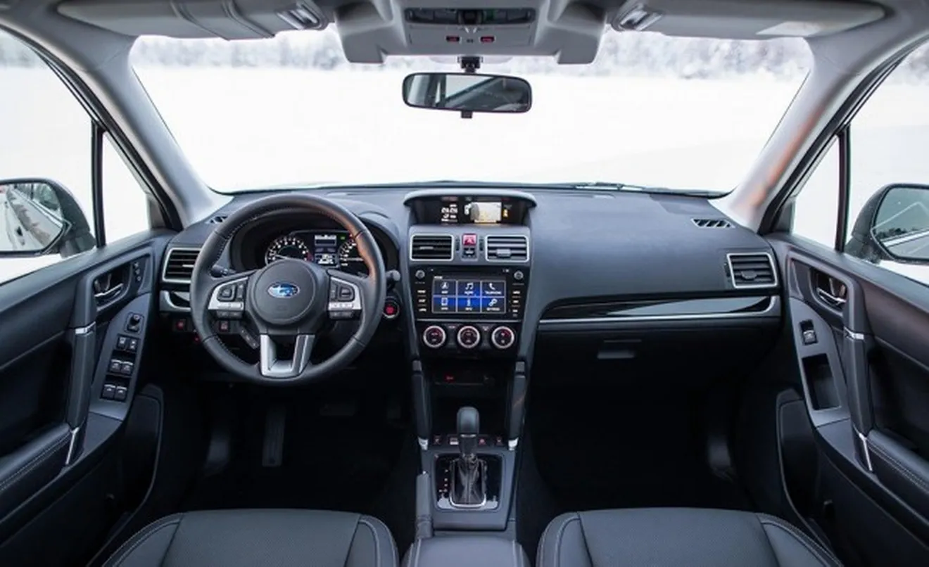 Subaru Forester 2018 - interior