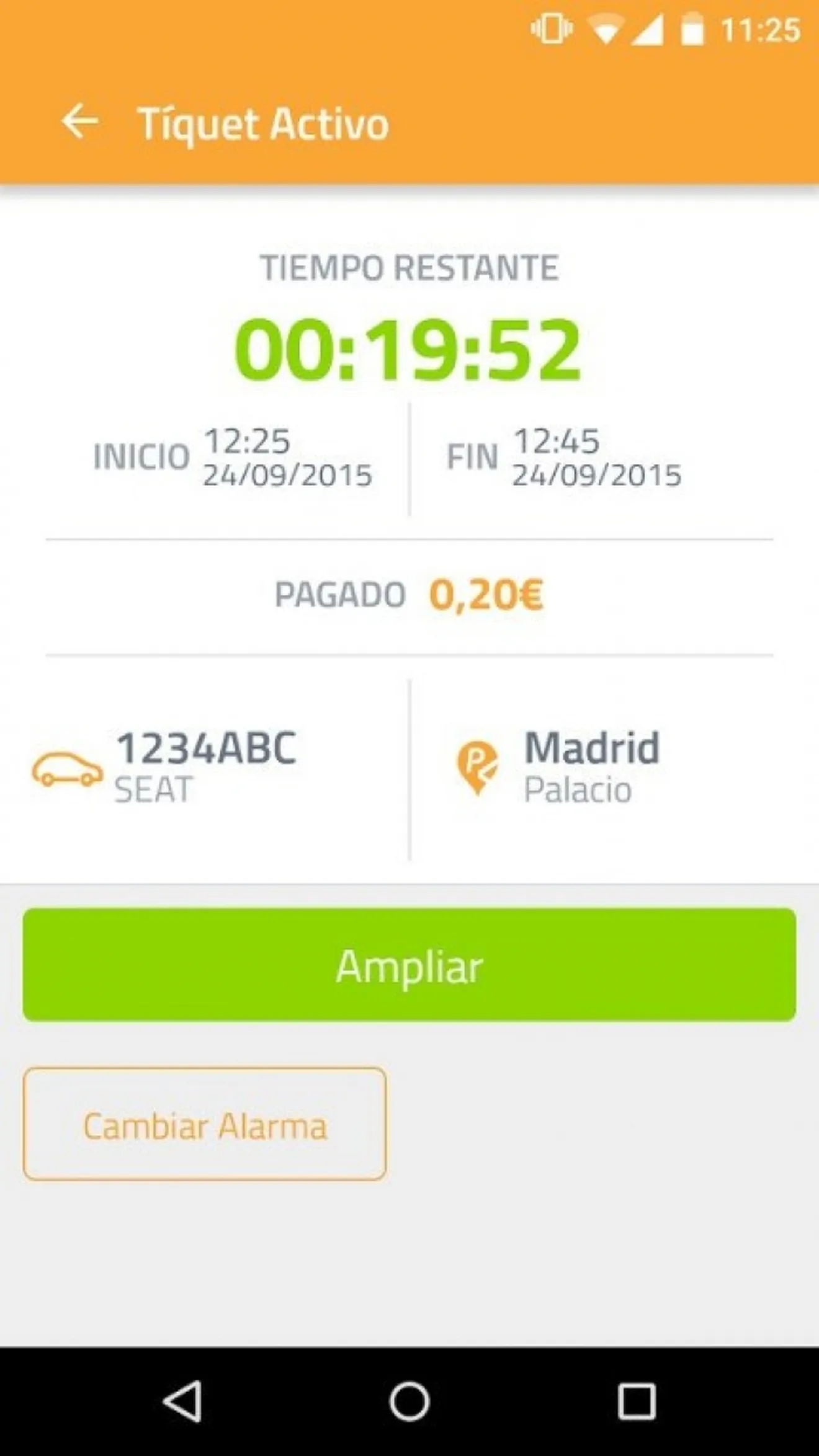 Pagar los parquímetros con el móvil ya tiene recargo en la zona SER/ORA de Madrid
