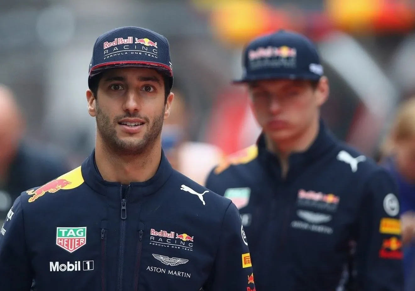 Ricciardo reconoce que la presión de Verstappen le pasó factura