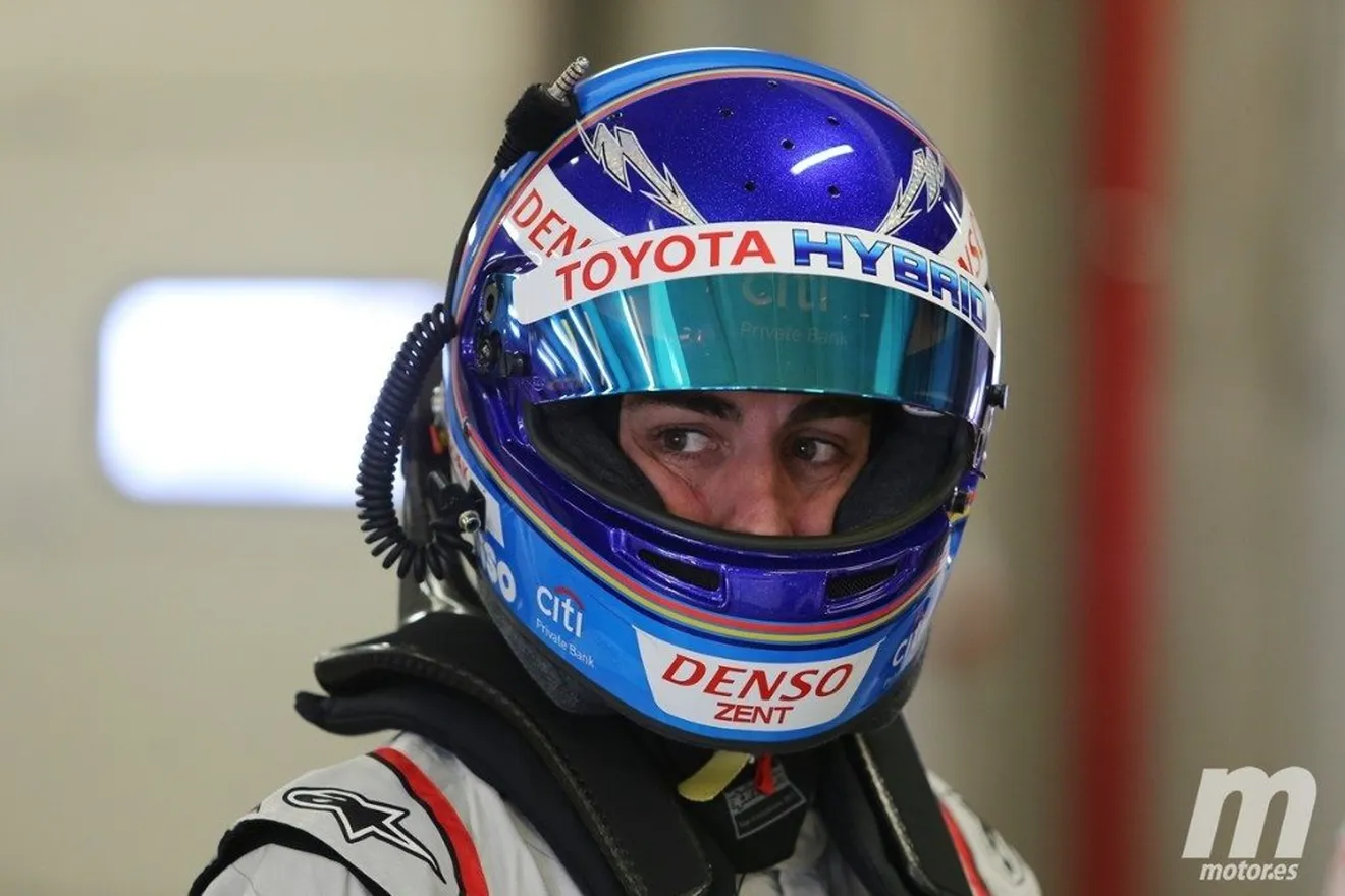 Alonso afronta su primera simulación nocturna con Toyota en Portimao