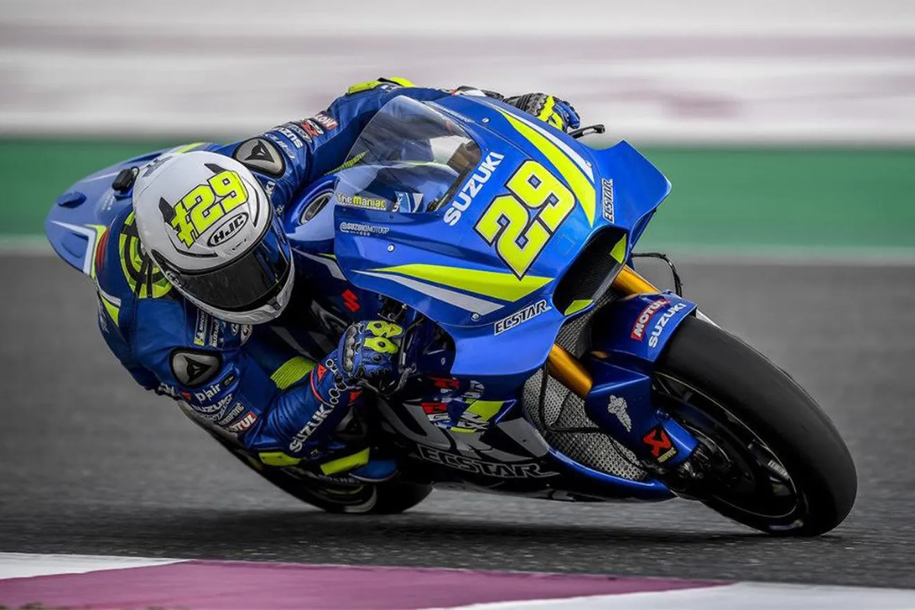 Iannone y Suzuki asoman la cabeza en el test MotoGP de Qatar