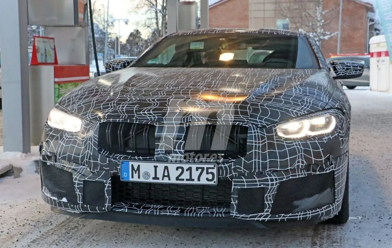 El nuevo BMW M8 Coupé afronta sus pruebas de invierno