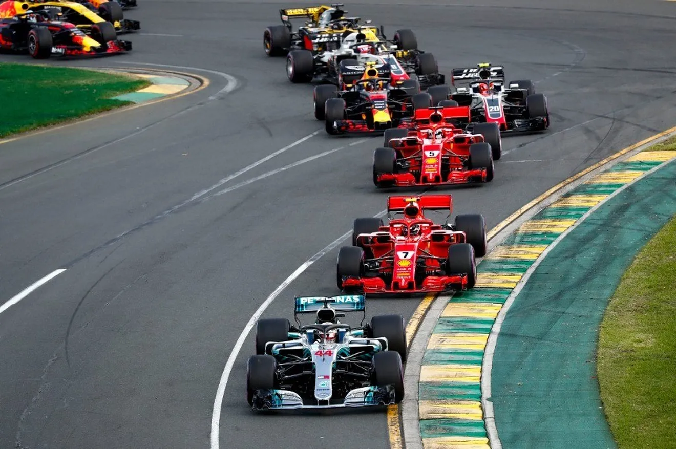 Damon Hill: "Cuanto antes se vayan Mercedes y Ferrari de la Fórmula 1, mejor"