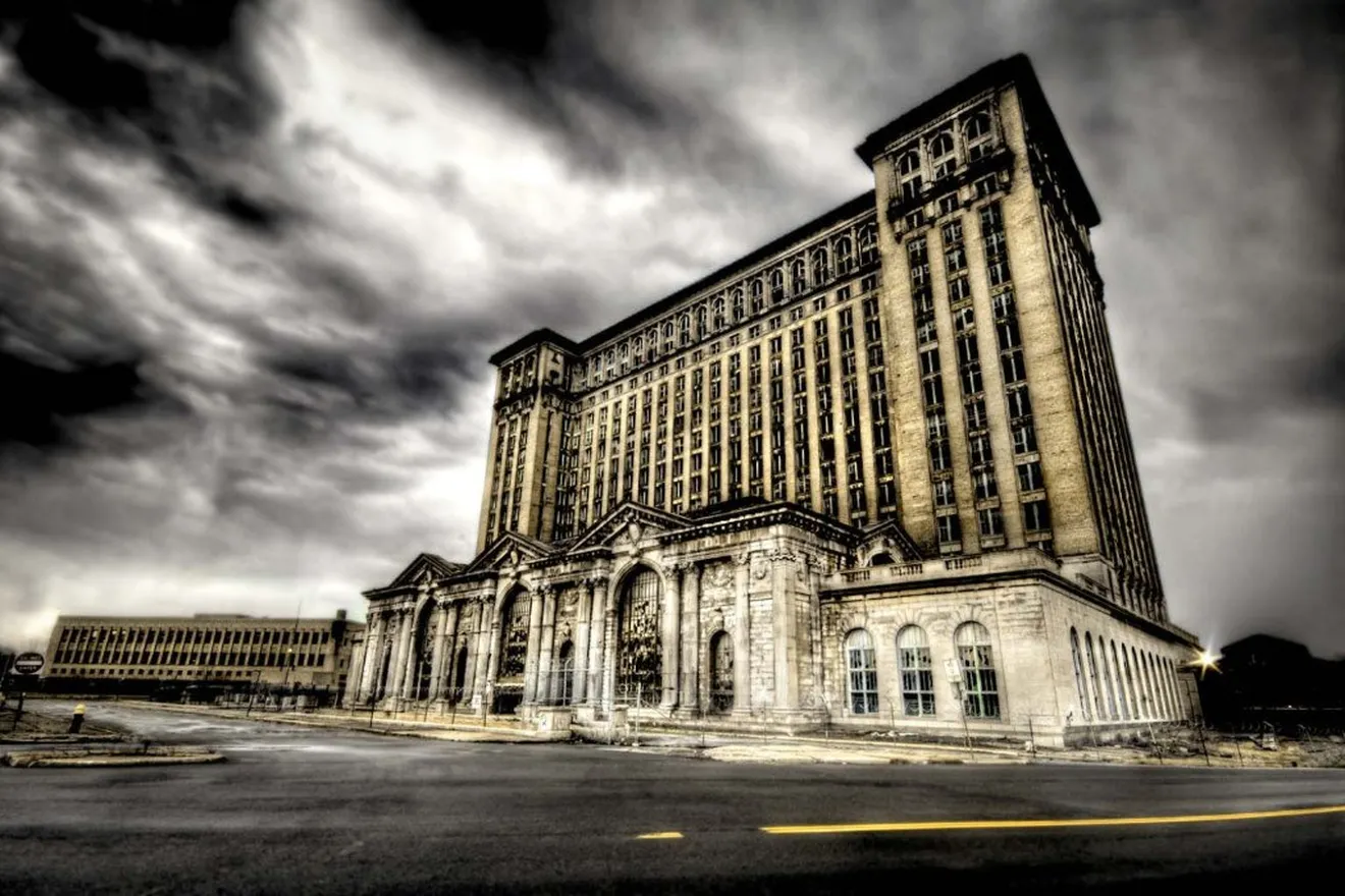 Ford quiere uno de los edificios abandonados más famosos del mundo