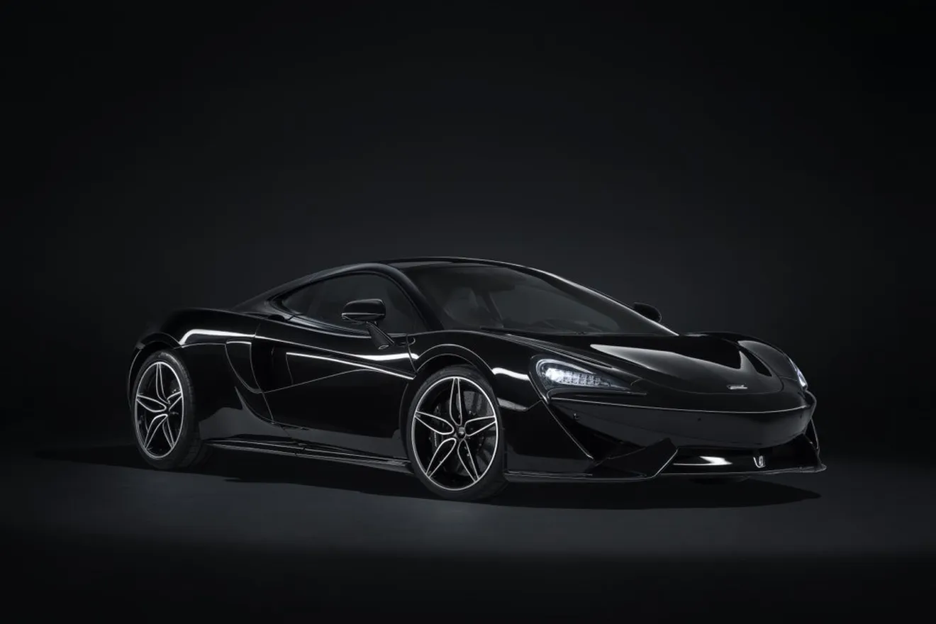McLaren 570GT Black Collection: cuando el negro se convierte en protagonista absoluto