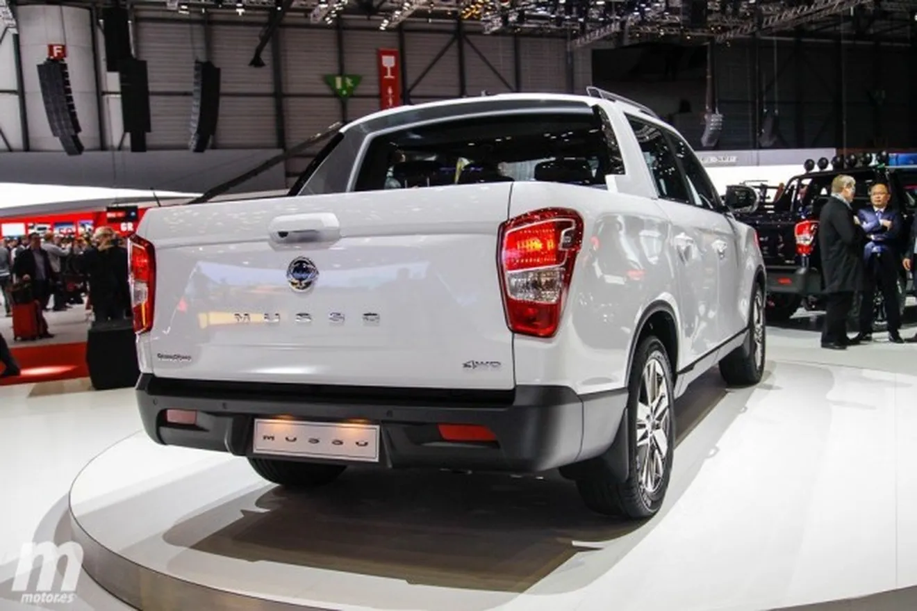 SsangYong Musso 2018 - posterior