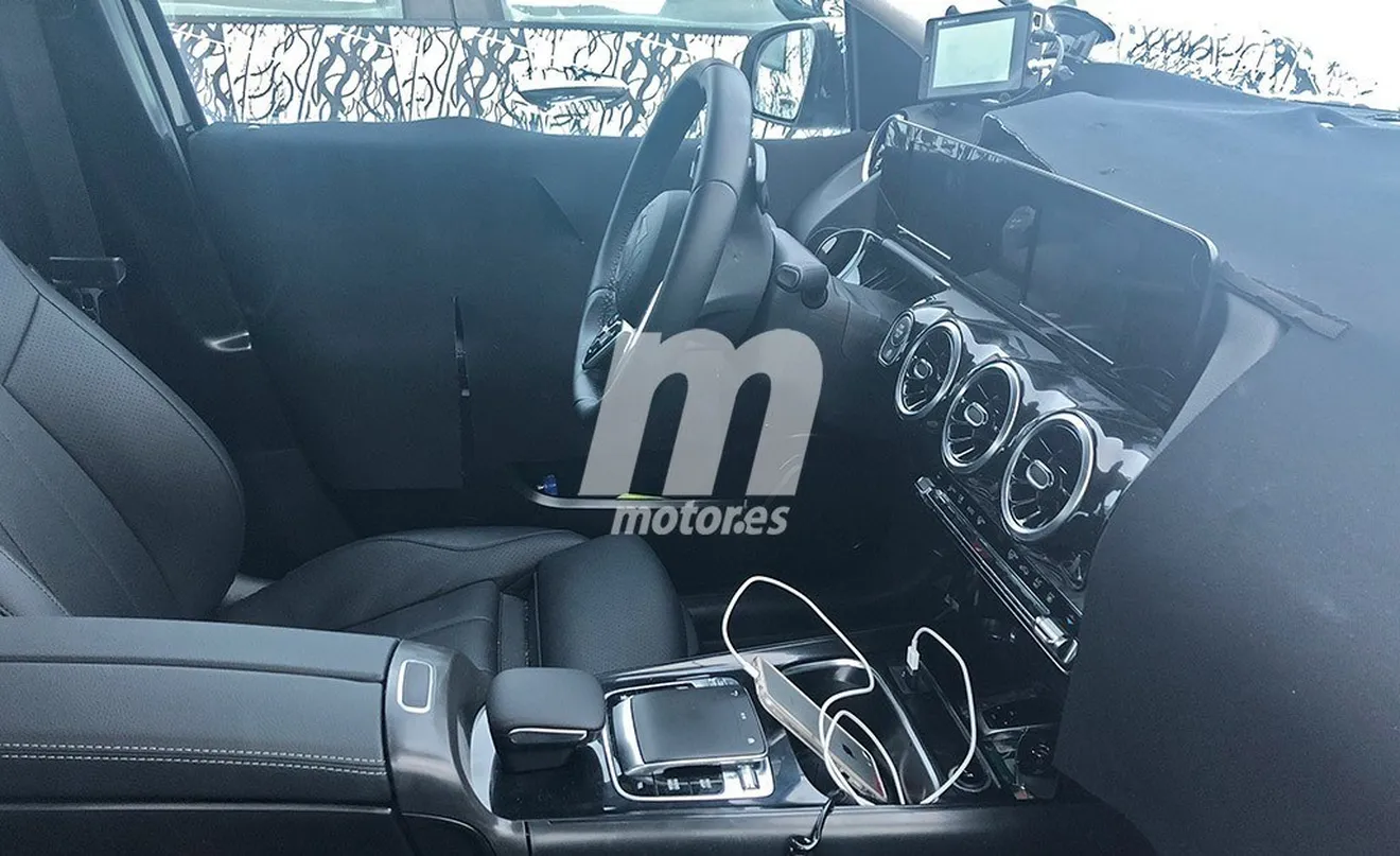 El interior del Mercedes Clase B 2019 se desvela en estas fotos espía