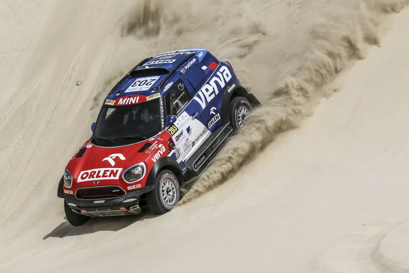 Jakub Przygonski gana por sorpresa el Qatar Rally