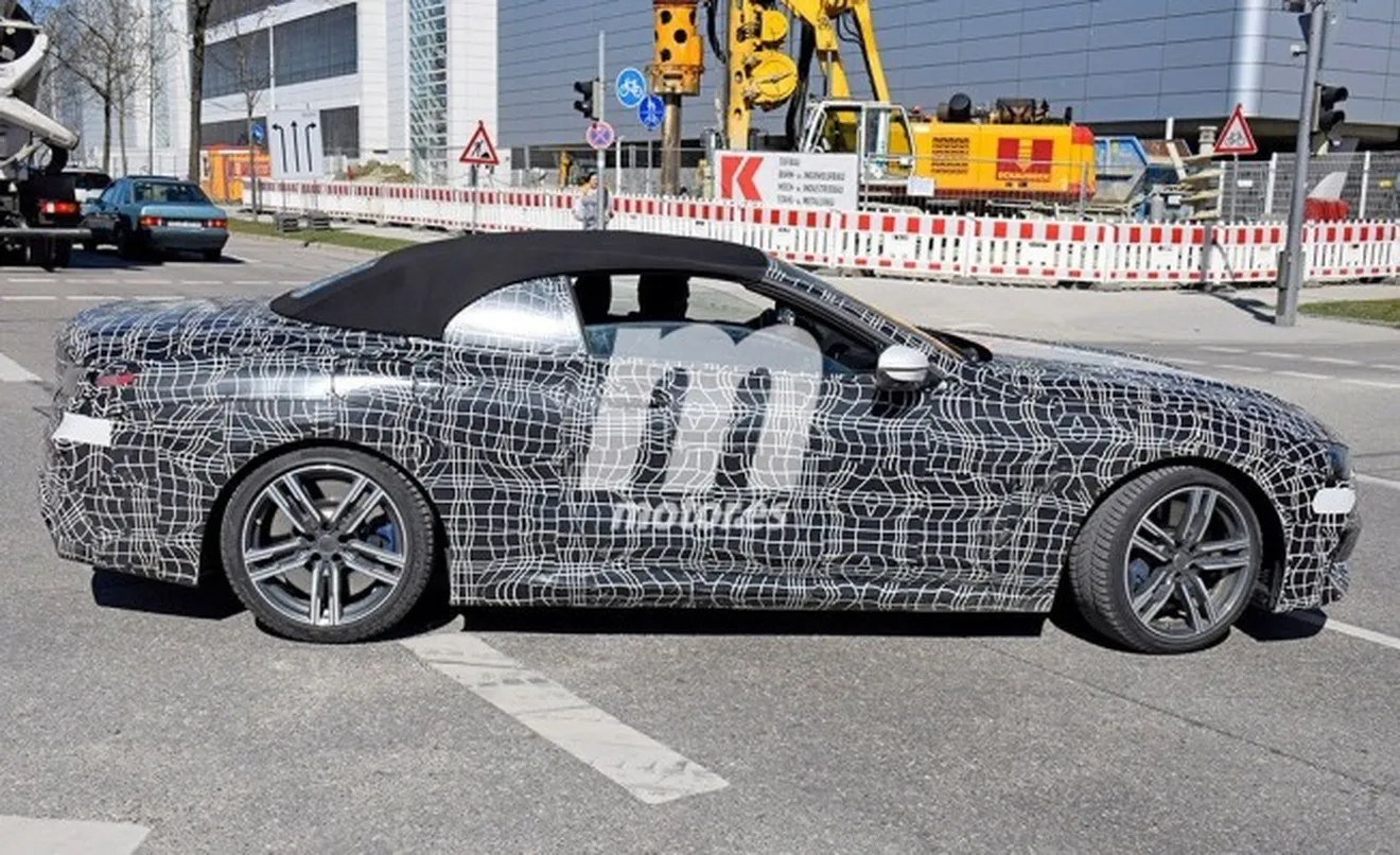 BMW M850i Cabrio - foto espía lateral
