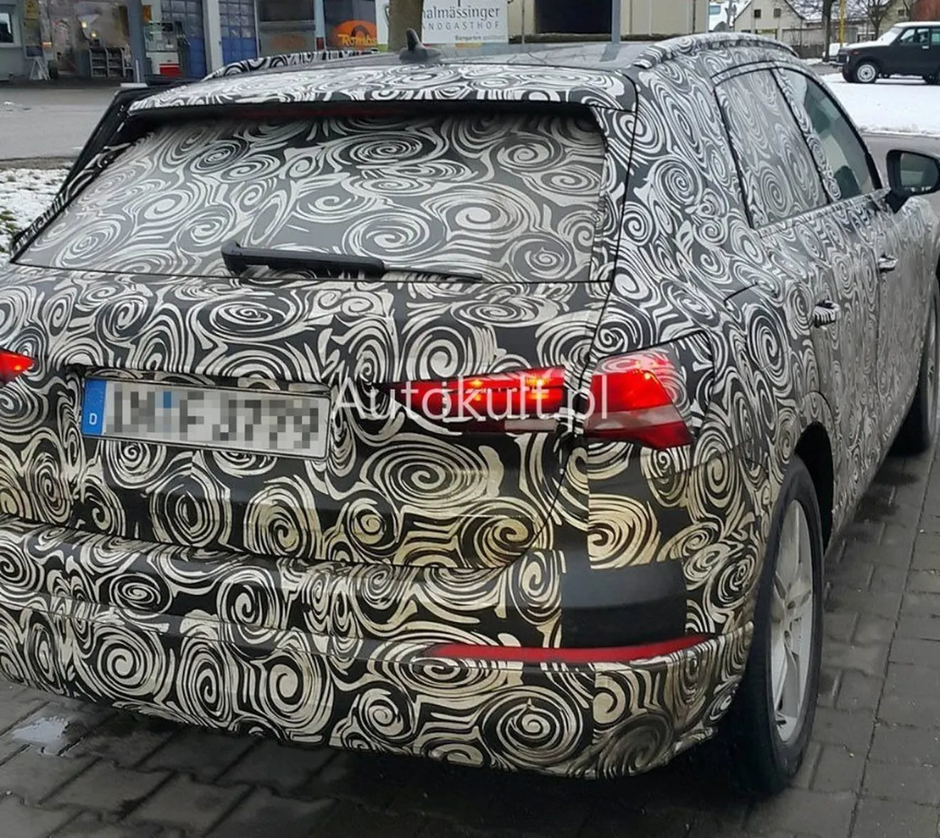 Nuevas fotos espía más reveladoras desvelan el avanzado interior del nuevo Audi Q3
