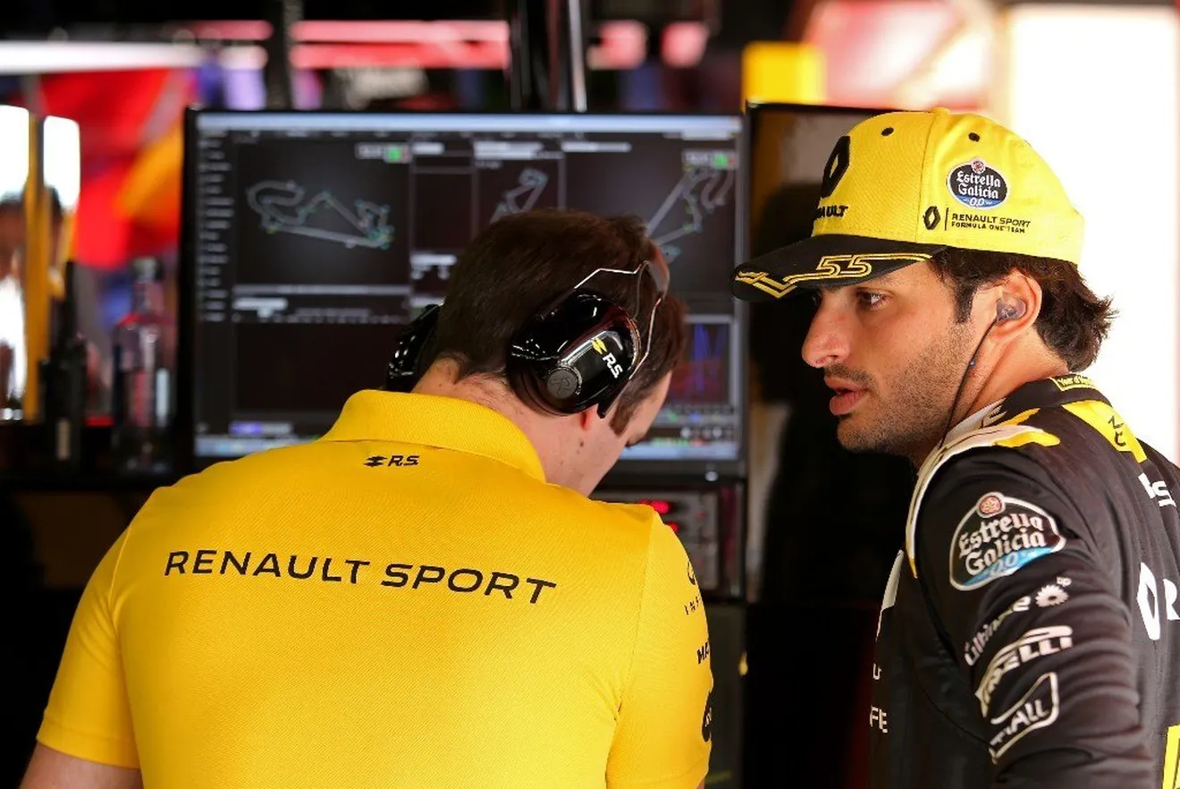 Sainz, preocupado por el rendimiento del Renault: "Nos está costando adaptarnos"