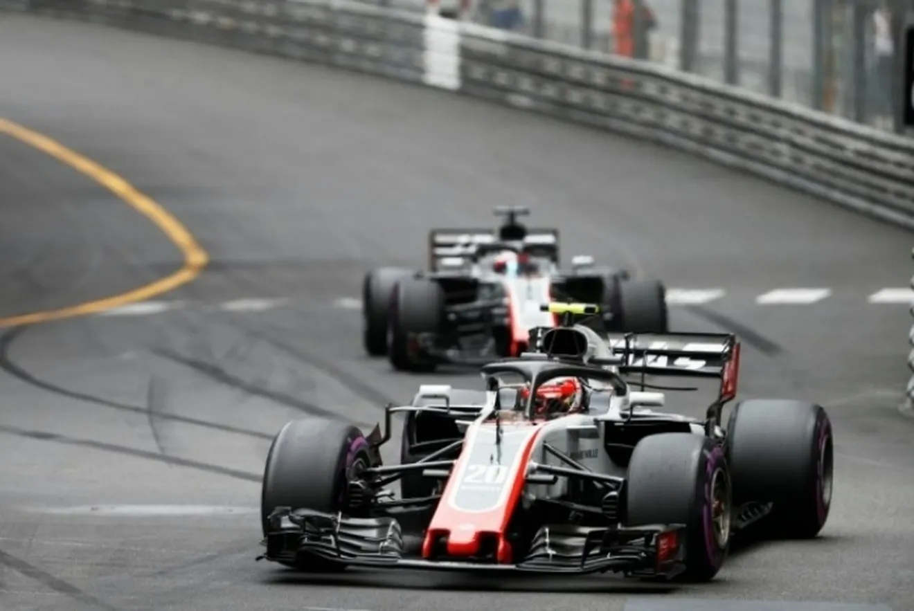 Haas esperará hasta el verano para decidir si continúa con Magnussen y Grosjean