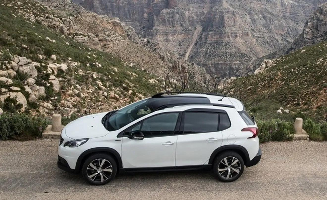 Peugeot 2008 - lateral