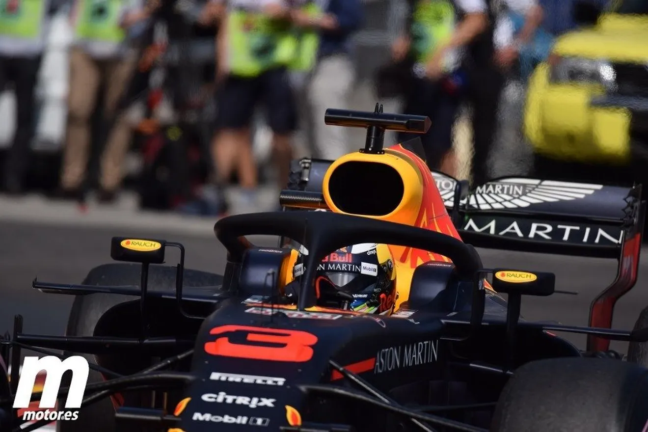 Red Bull sonríe con Ricciardo y ve la parte más oscura del día con Verstappen
