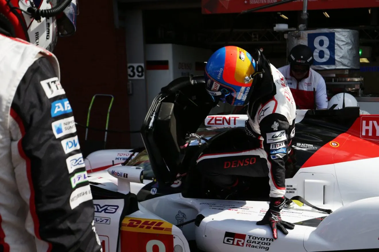 Alonso le da a Toyota el mejor tiempo del FP1 en Spa