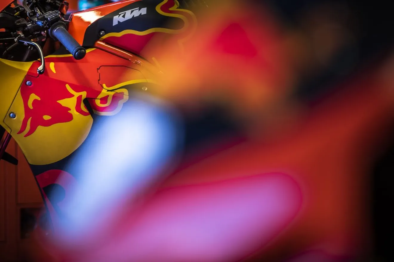 KTM y Red Bull llevarán los colores de Toro Rosso a MotoGP