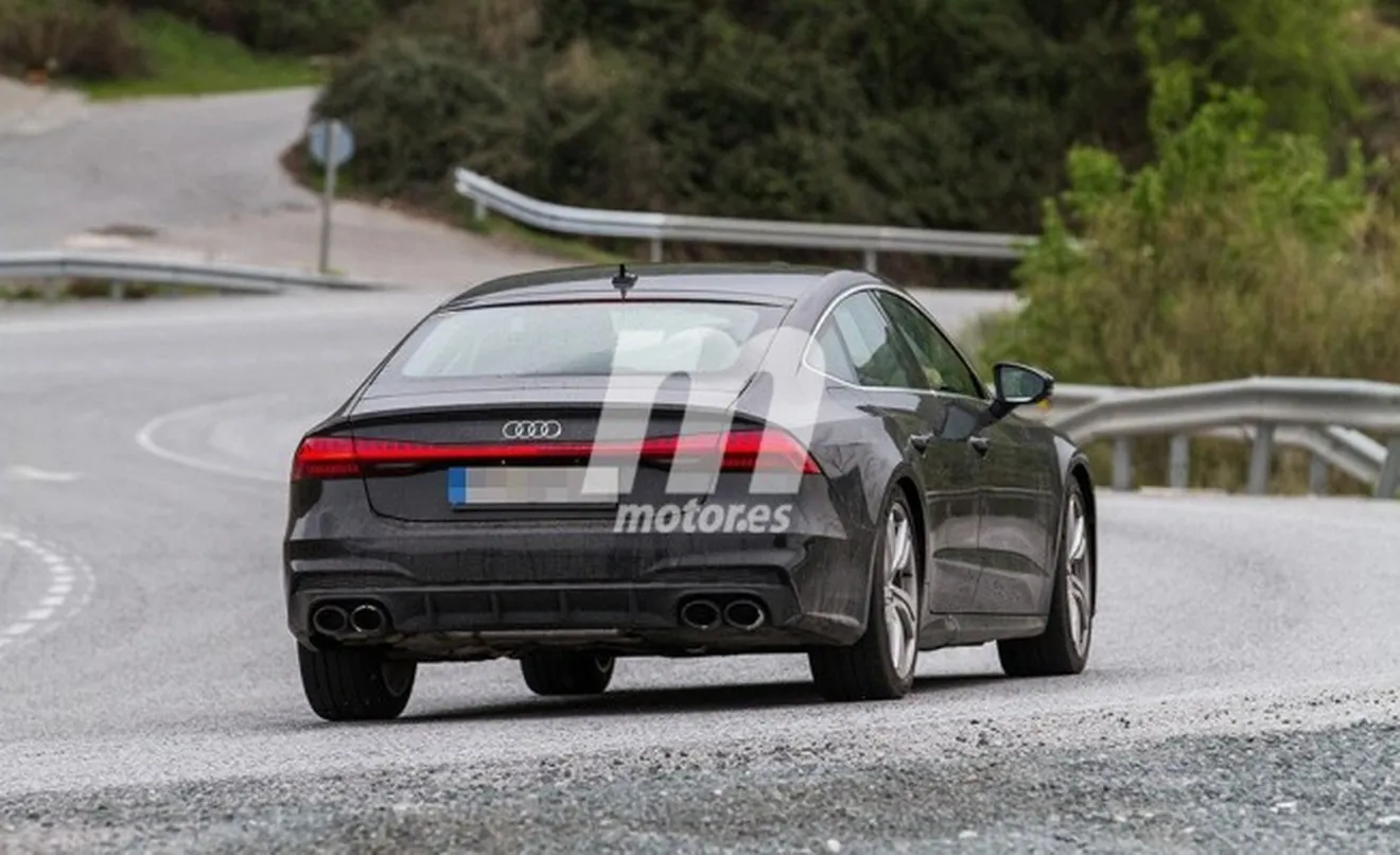 Audi S7 Sportback 2018 - foto espía posterior