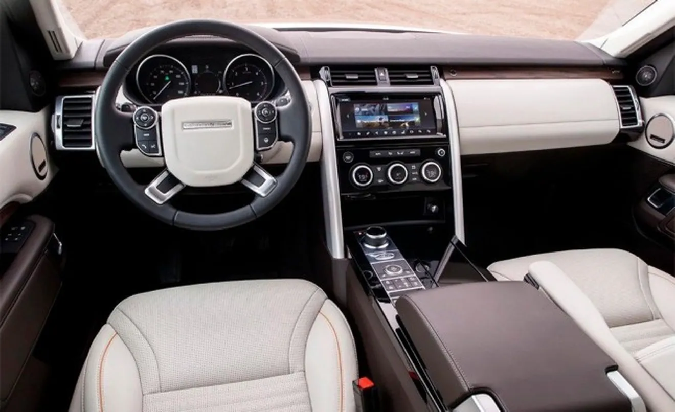Land Rover Discovery 2019 - interior