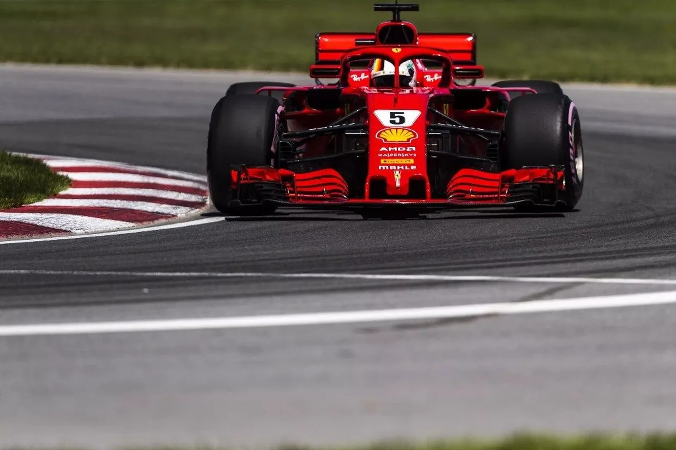 Vettel duda de la estrategia de Red Bull: "No creo que el hiperblando sea bueno para carrera"