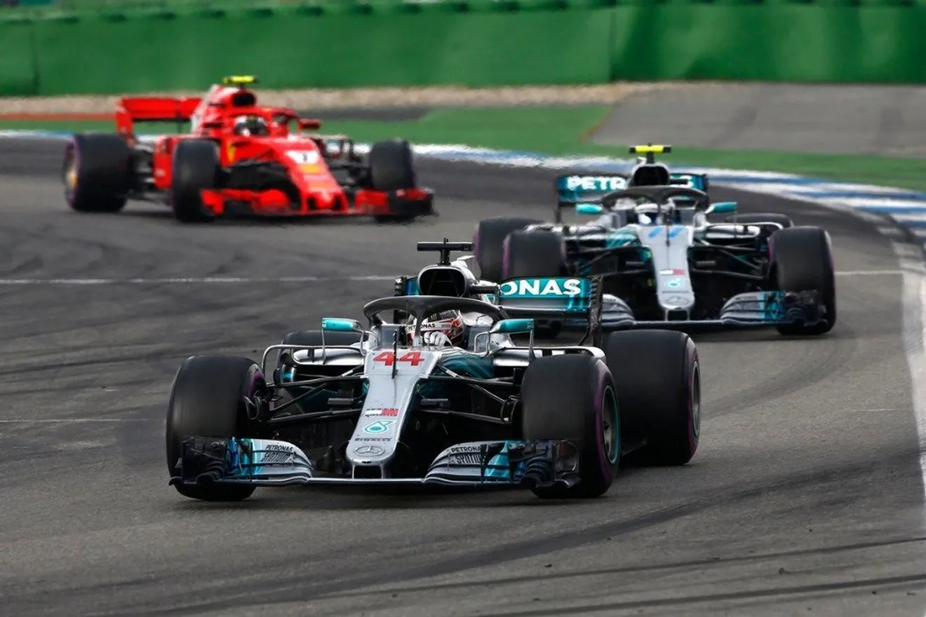 Mercedes esperaba una sanción: pidió a Hamilton que acelerase