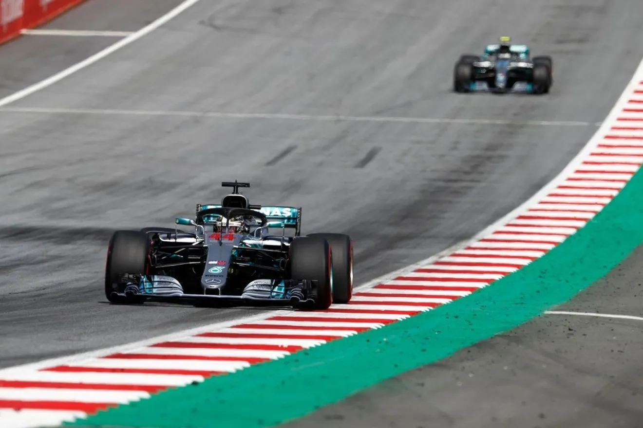Mercedes presenta cambios para evitar que se repita el doble abandono de Austria