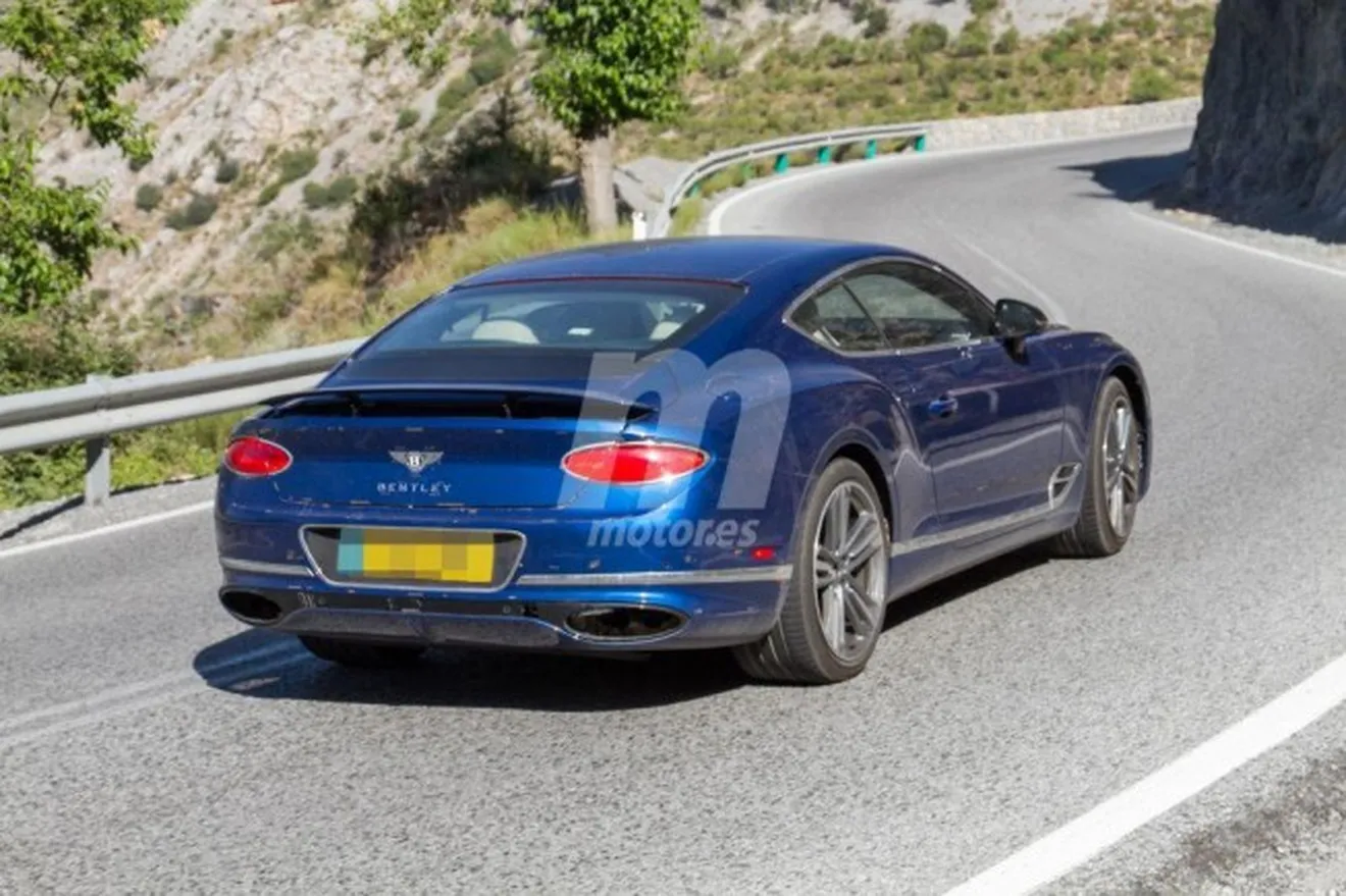 Bentley Continental GT Speed 2019 - foto espía posterior