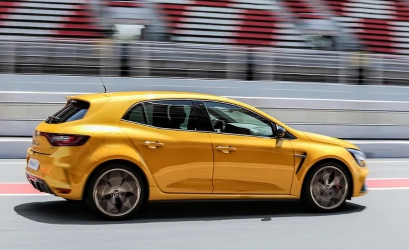 Renault Mégane RS Trophy 2019 - lateral