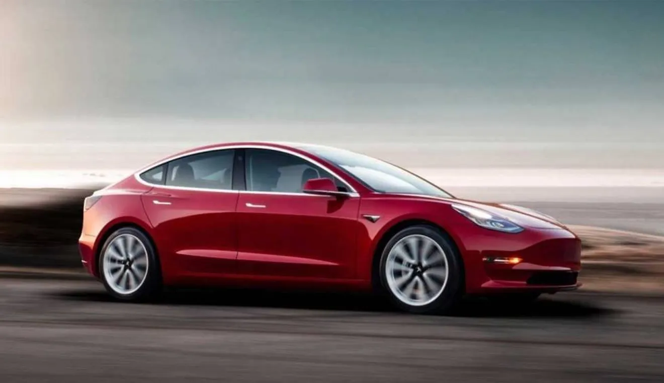 Tesla alcanza las 5.000 unidades producidas del Model 3 en una semana