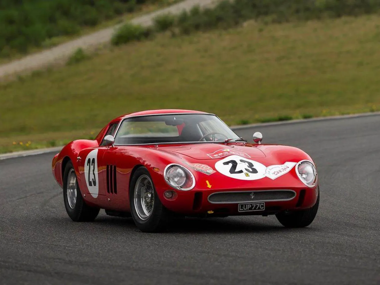 El Ferrari 250 GTO #3413 se convierte en el deportivo más caro de la historia