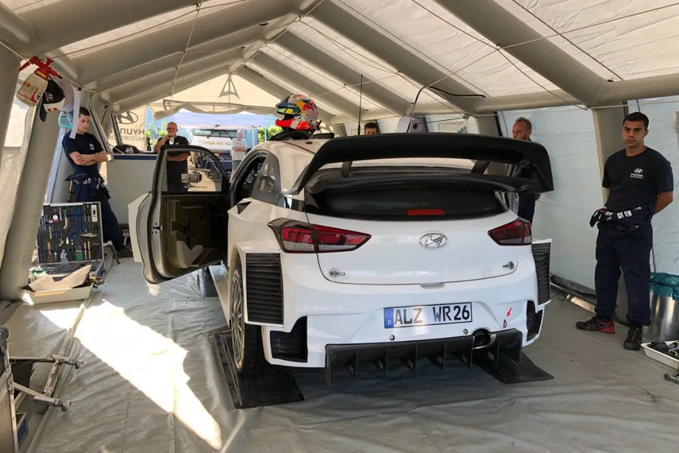 Hyundai inicia los test previos al Rally de Alemania