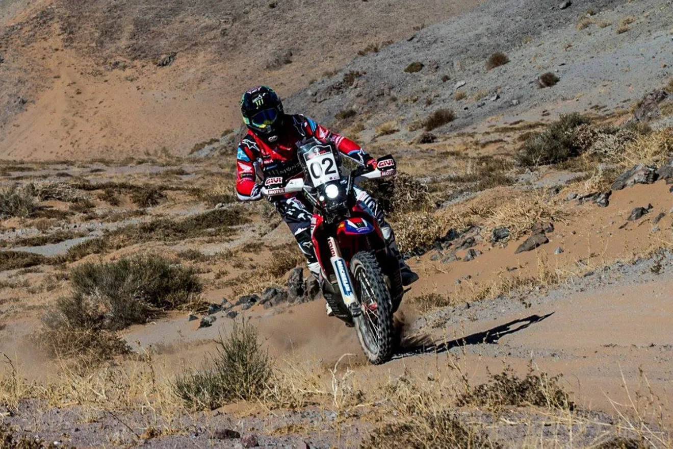 Kevin Benavides logra la victoria en el Atacama Rally