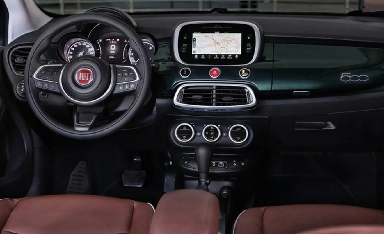 Fiat 500X 2019 - interior