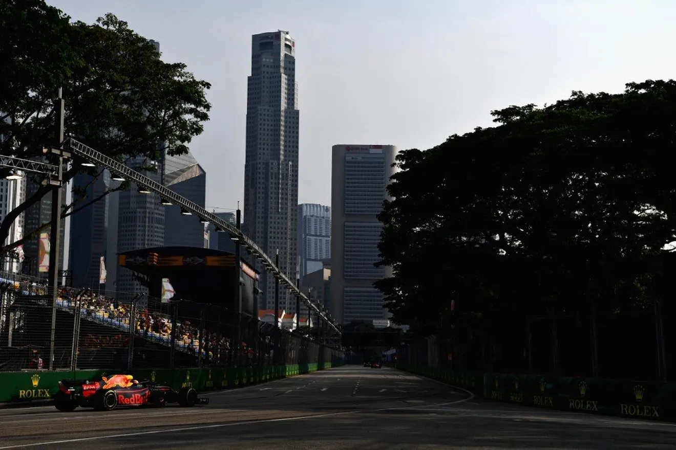 Ricciardo marca territorio para Red Bull en los primeros libres