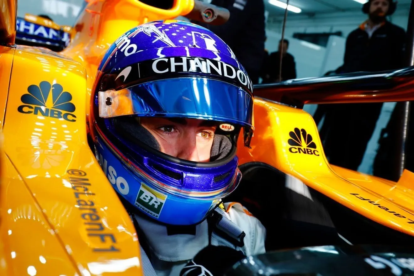 Alonso propone una cámara en el casco para Austin, la FOM la rechaza
