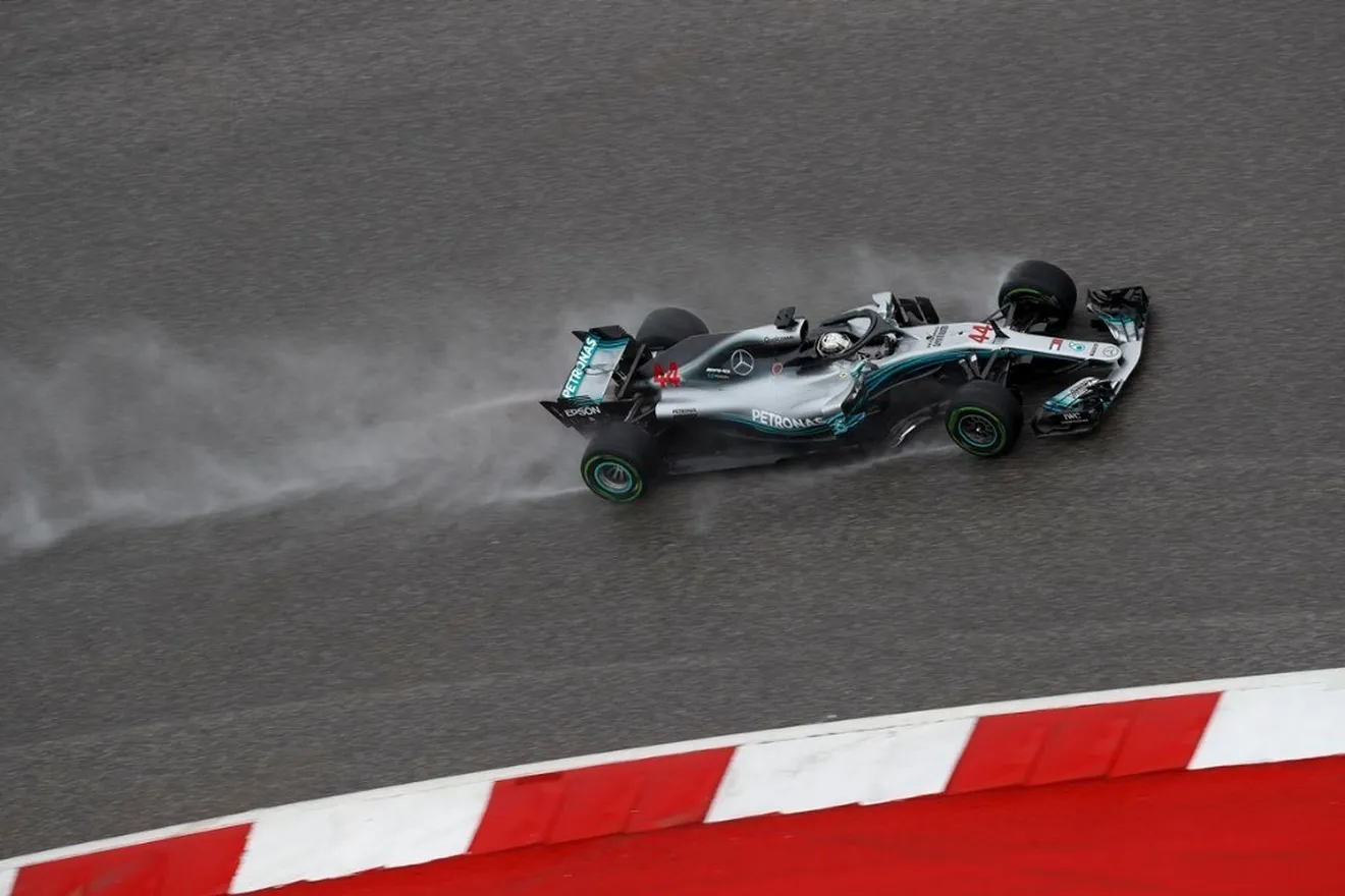Hamilton, cauto pese a la sanción de Vettel: "Puedes perder mucho si te equivocas"