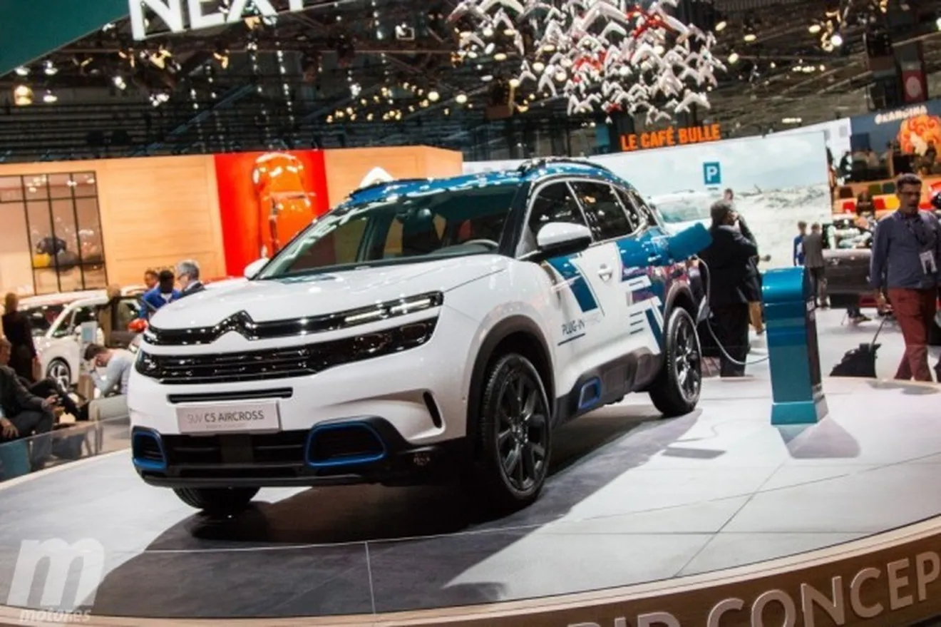 Citroën C5 Aircross Hybrid Concept - lateral