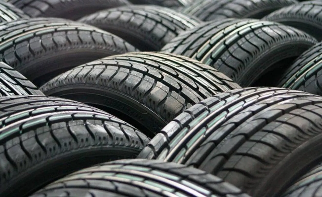Europa prohíbe la venta de neumáticos poco eficientes