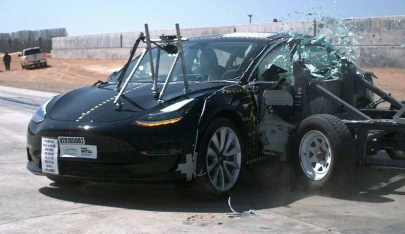 El Tesla Model 3 es el vehículo más seguro probado por la NHTSA