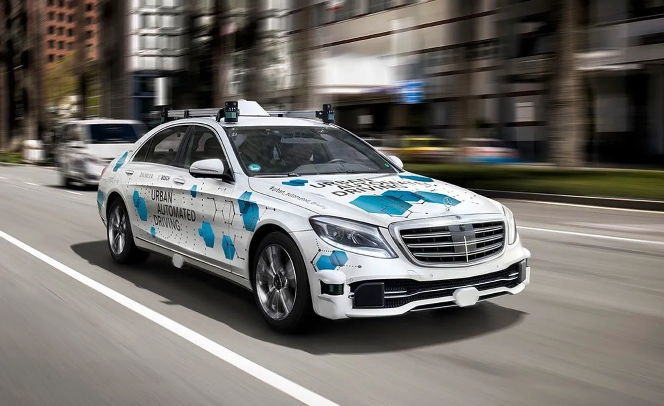Daimler y Bosch lanzarán una flota de coches autónomos en 2019