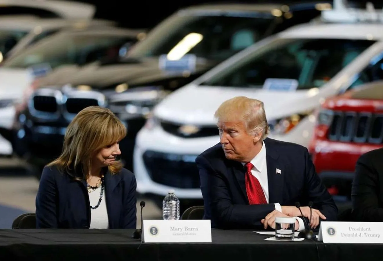 Donald Trump amenaza con cortarle los subsidios a General Motors