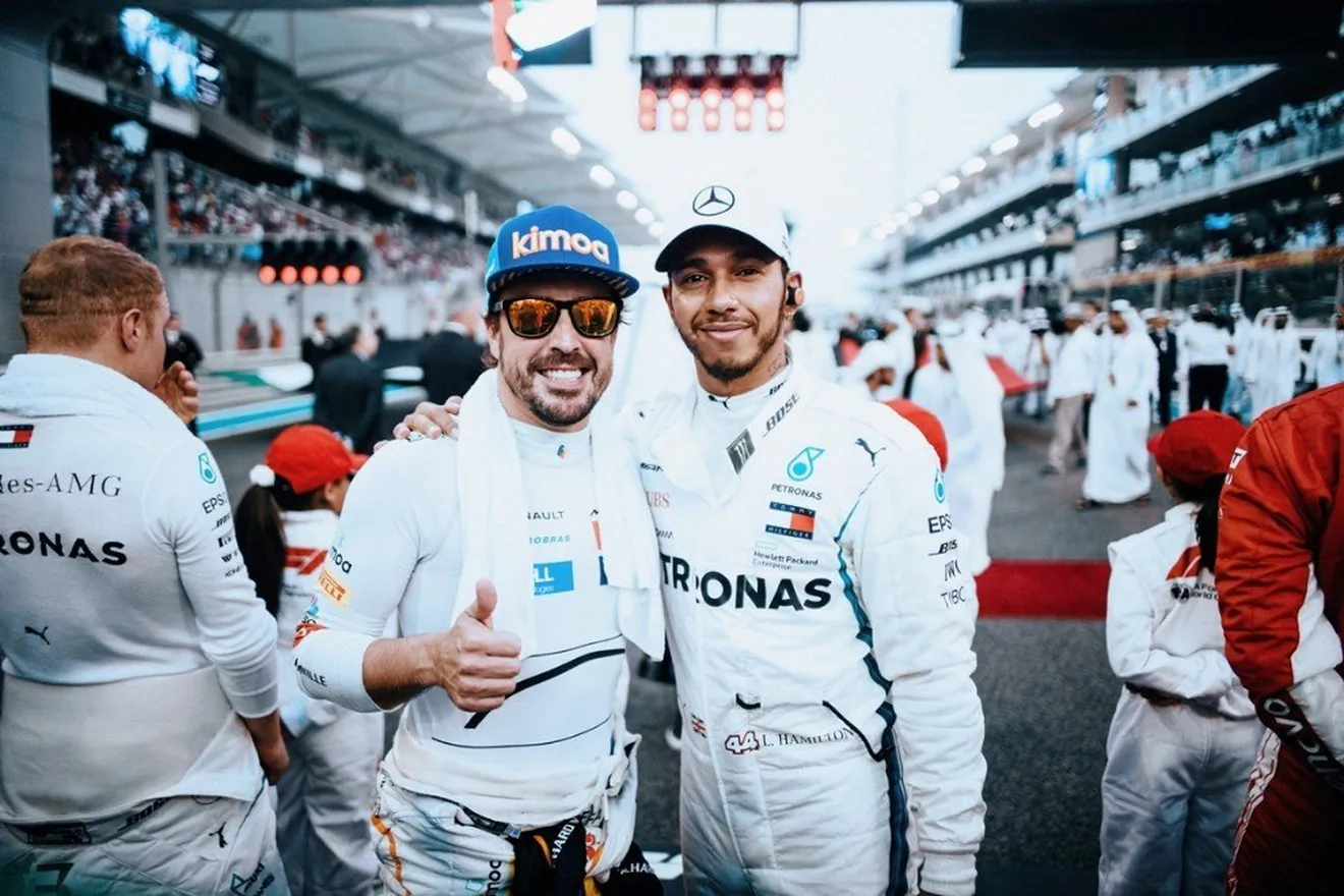 Hamilton: "Ha sido todo un privilegio correr en la misma época que Alonso"