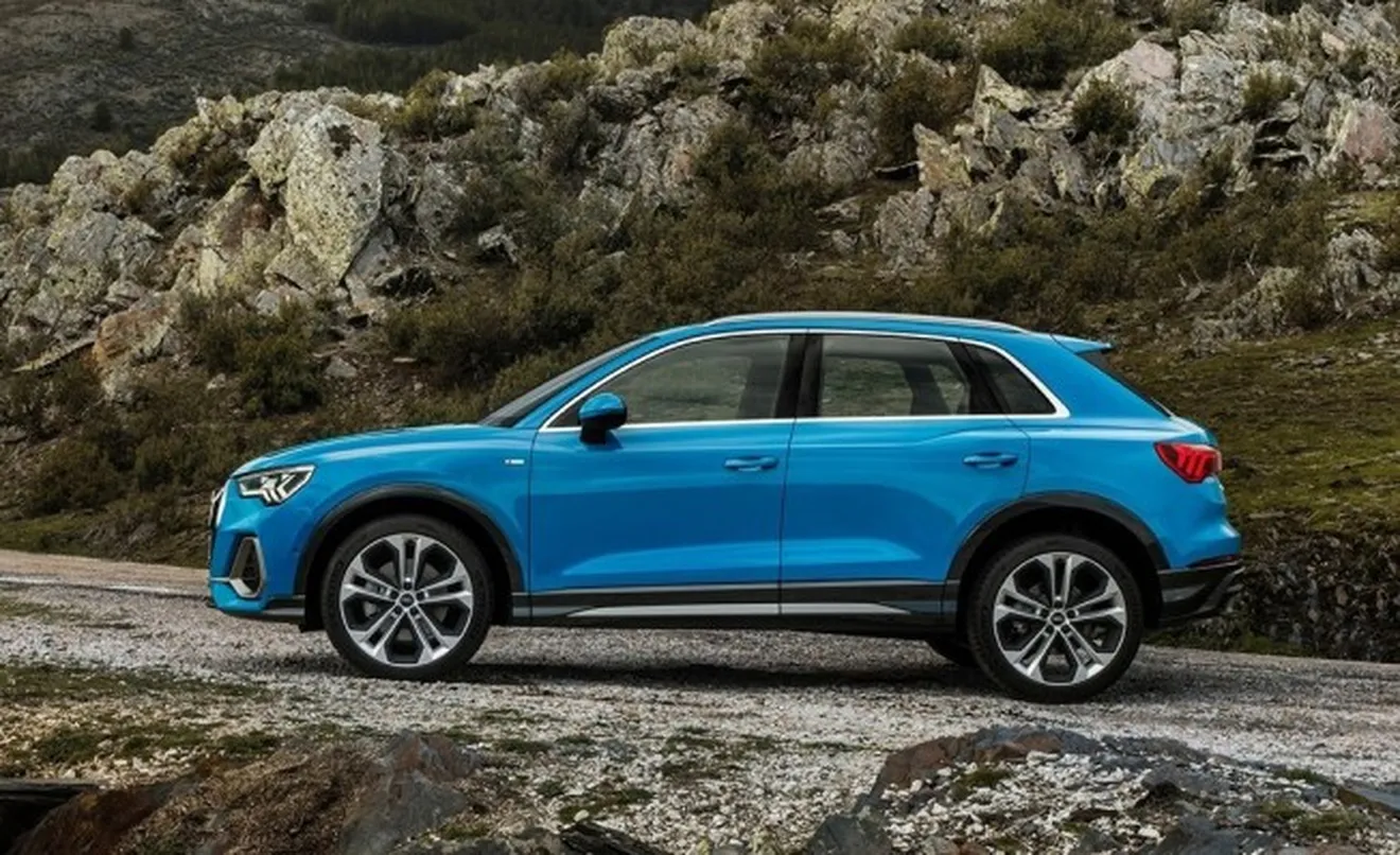Audi Q3 2019 - lateral