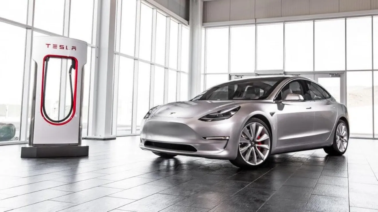 Tesla ya acepta reservas del Model 3 en China, primeras entregas en 2019