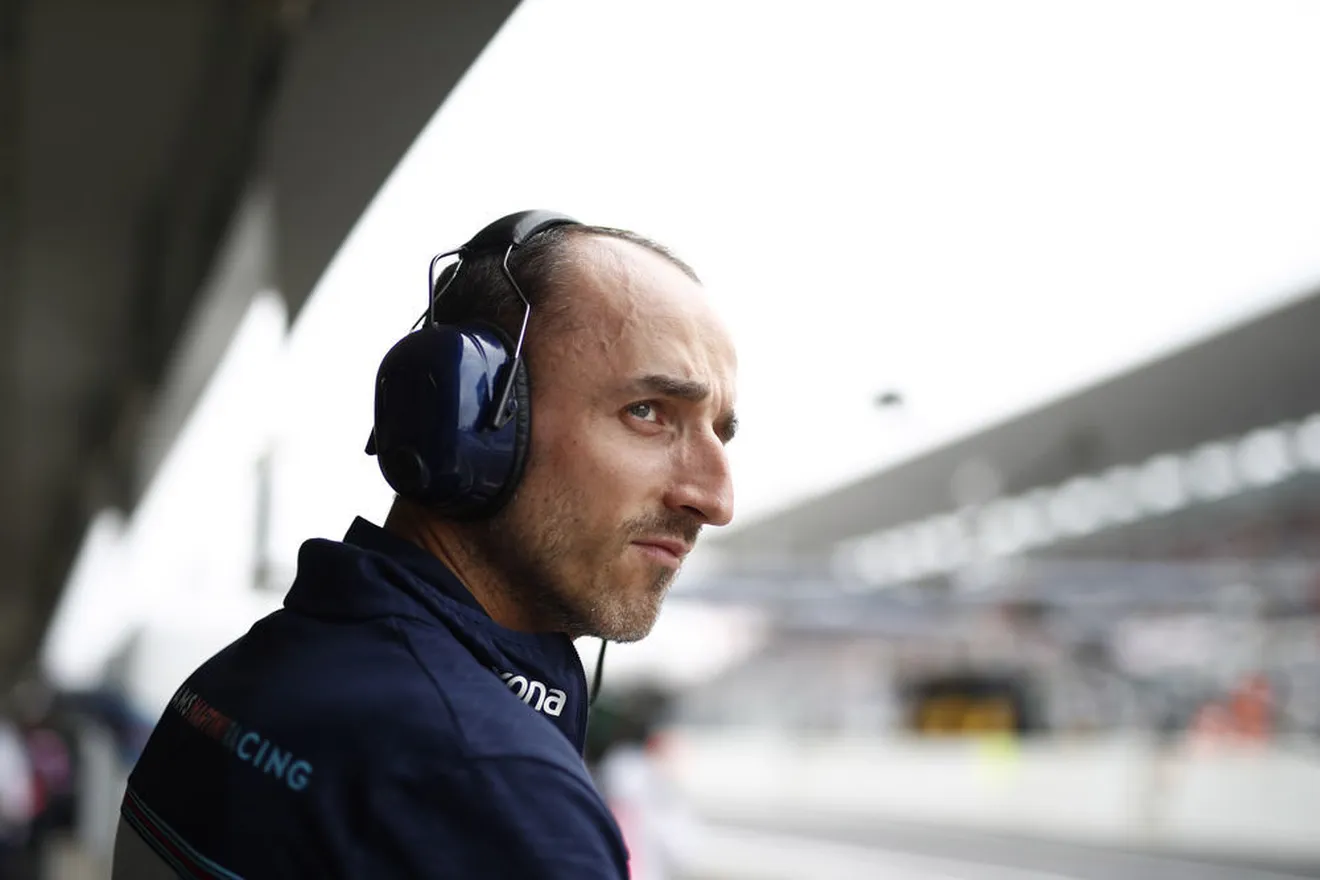 Bottas: "Estará bien ver cómo le va a Kubica comparado con Russell"