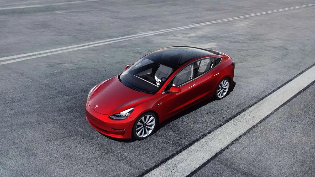 El Tesla Model 3 no es un coche para las masas (y nunca lo será)